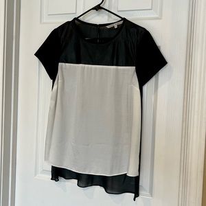 RACHEL Rachel Roy ~Size L. Black & off white!